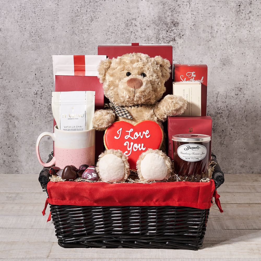 Chocolate and Macarons Gift Basket – how the gift is presented