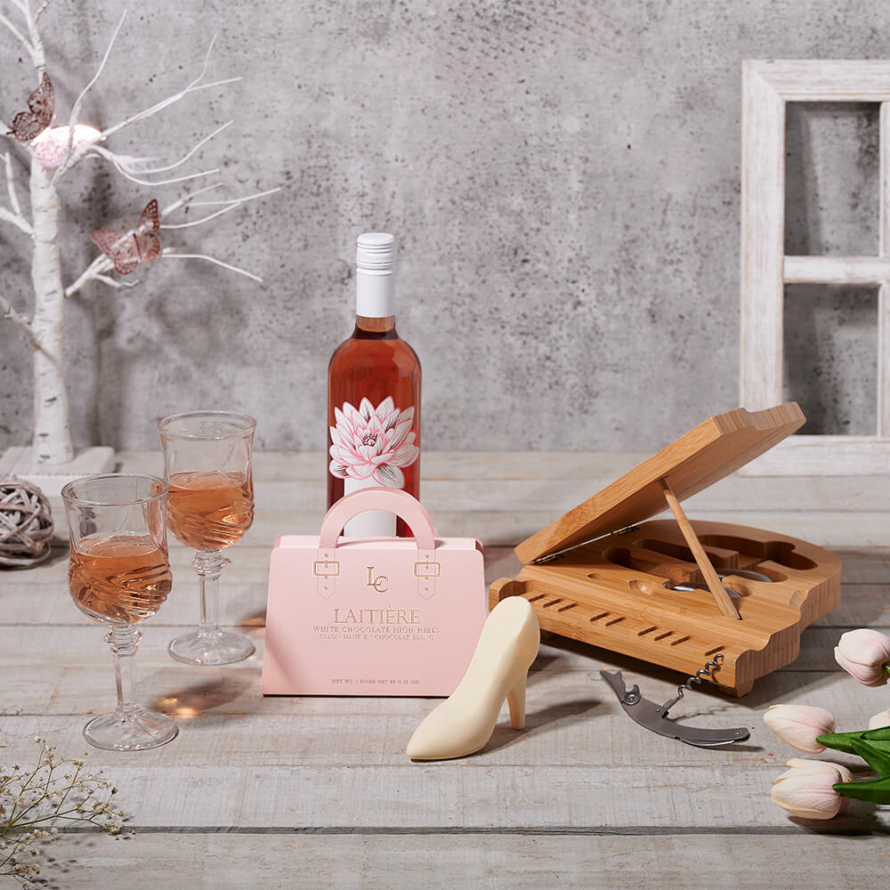 Wine and Piano Mother's Day Gift – how the gift is presented