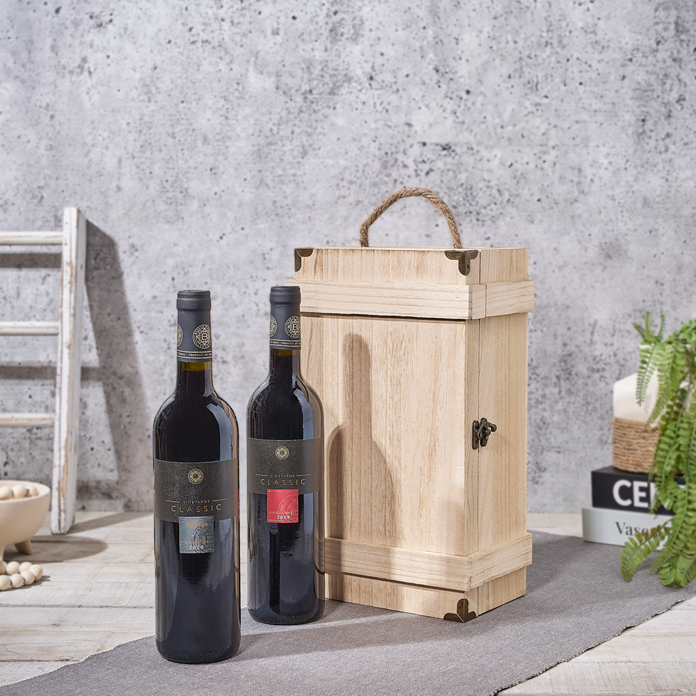 Kosher Wine Box with Two Bottles – how the gift is presented