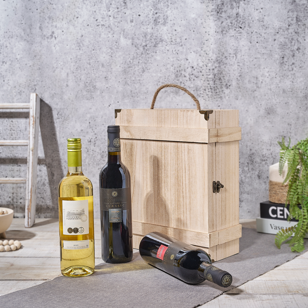 Burned Finish Kosher Wine Box – how the gift is presented