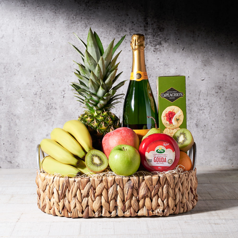 Oval Basket Sparkling Wine Gift – how the gift is presented