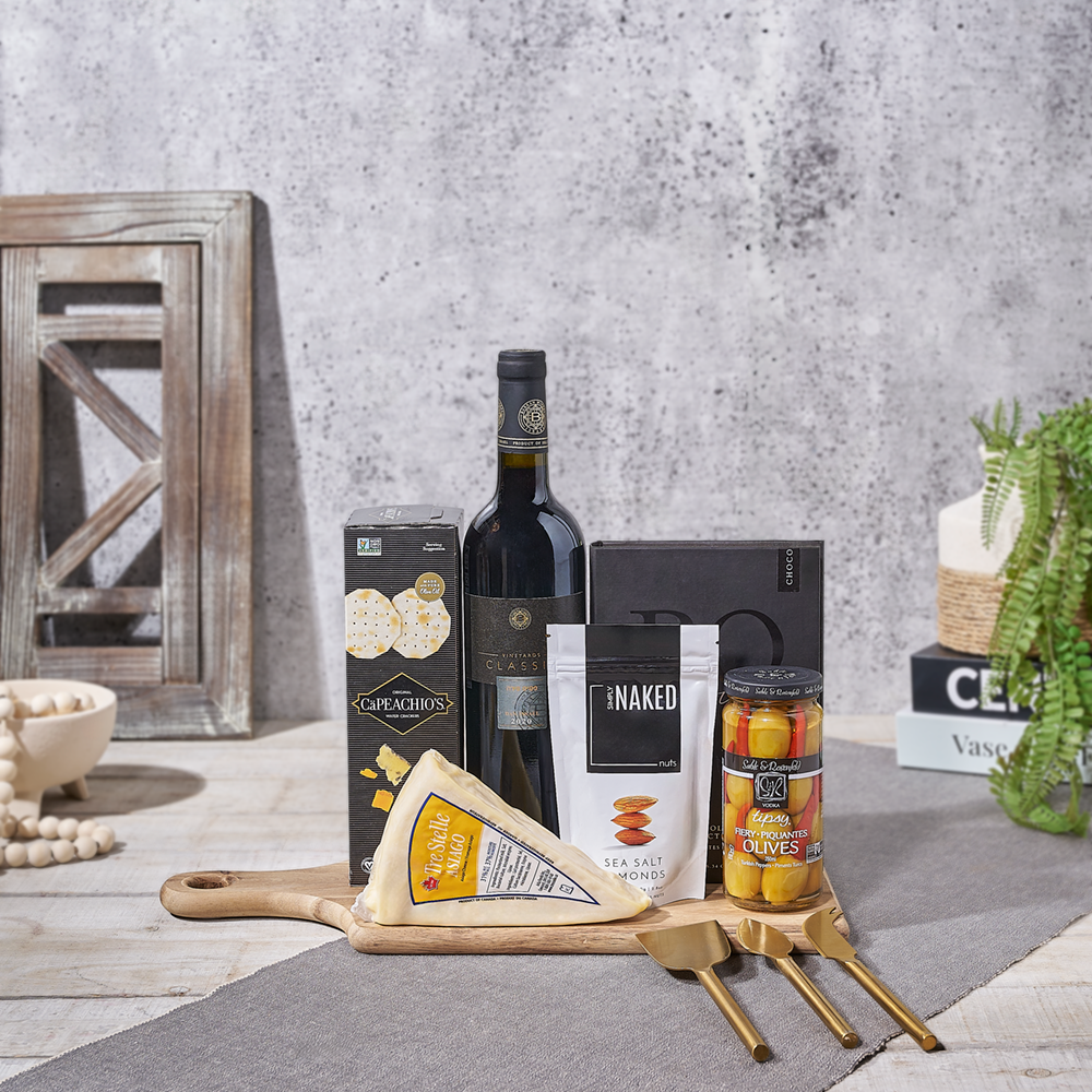 Purim Kosher Wine and Board Set – how the gift is presented