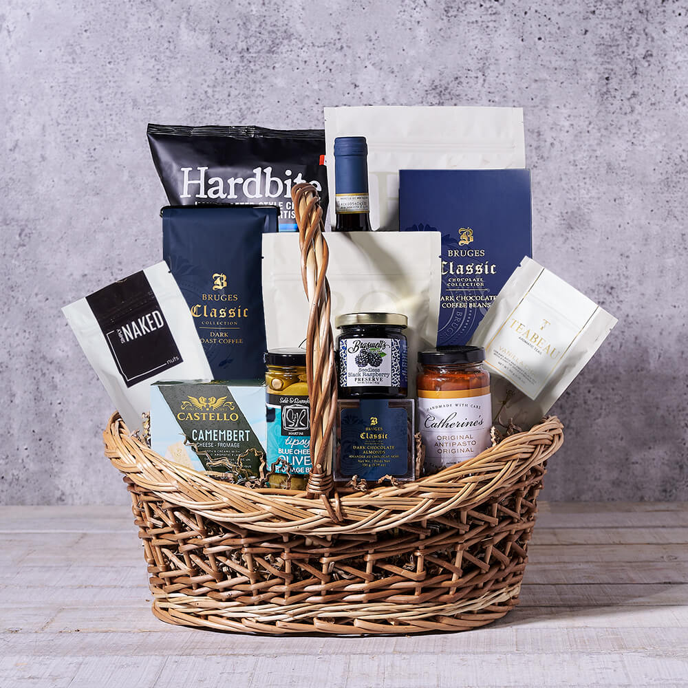 Two-Tone Basket with Red Wine – how the gift is presented