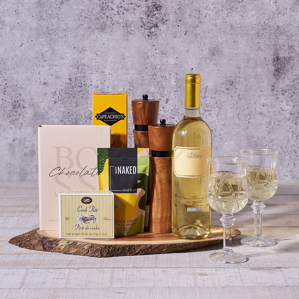 Wine Gift Basket with Chocolates – how the gift is presented