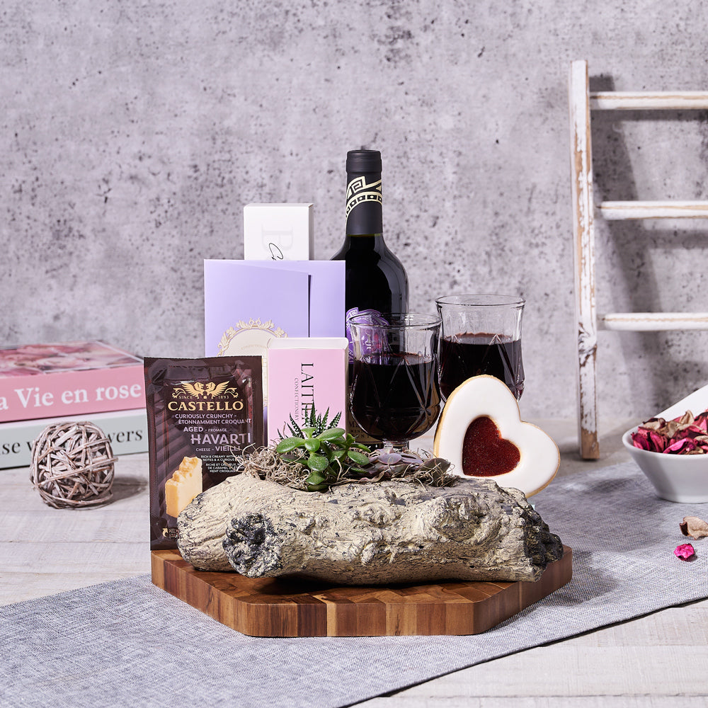 Wine and Aged Havarti Gift Basket – how the gift is presented