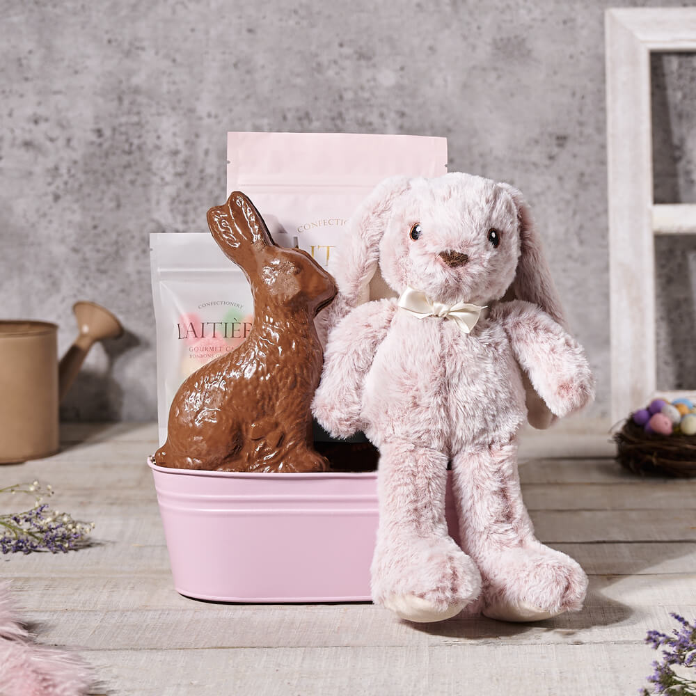 Plush Bunny Easter Candy Gift – how the gift is presented
