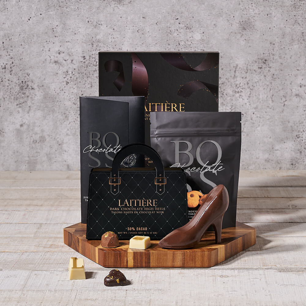 Chocolate and Hexagonal Cutting Board Gift – how the gift is presented