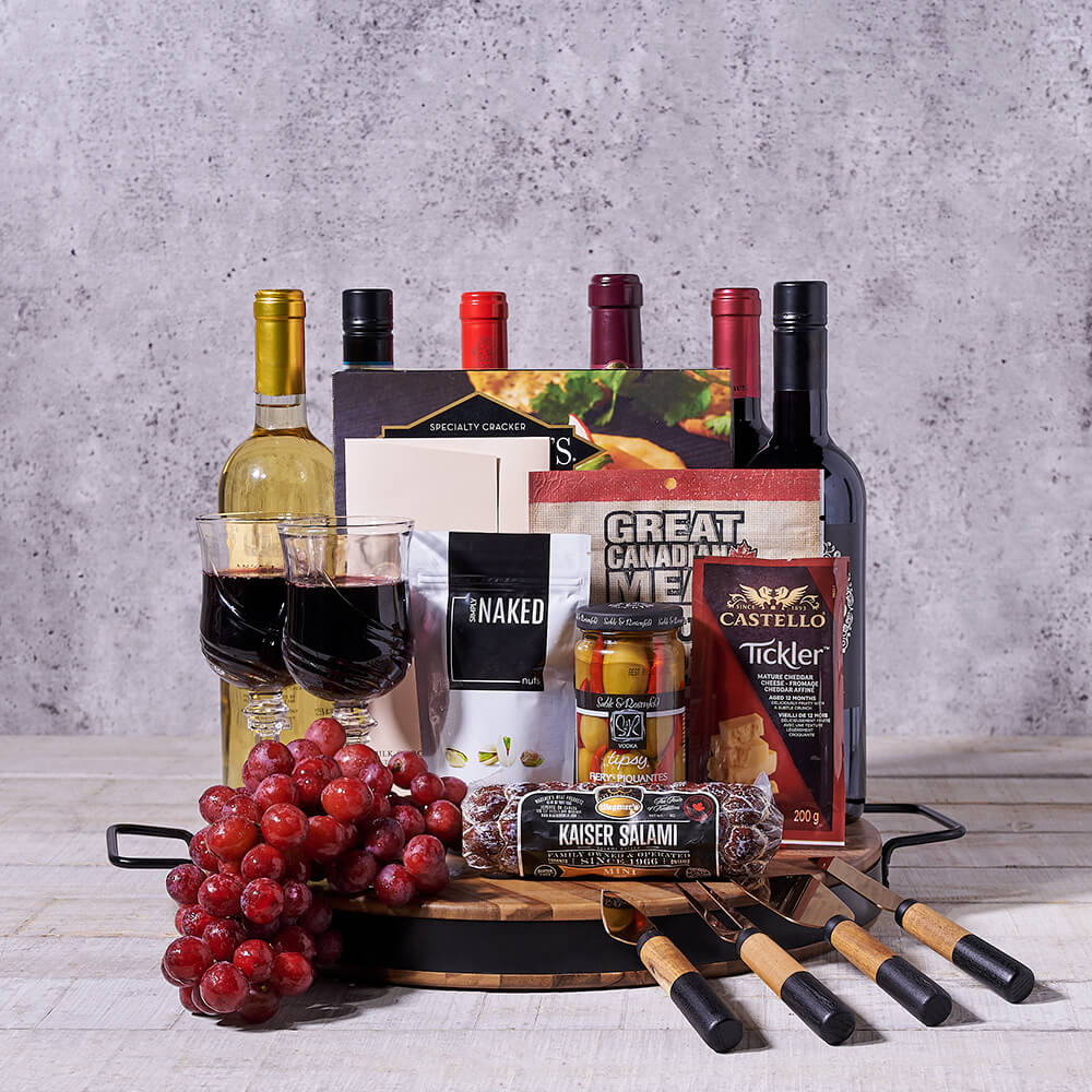 Six Bottle Wine Basket with Snacks – how the gift is presented