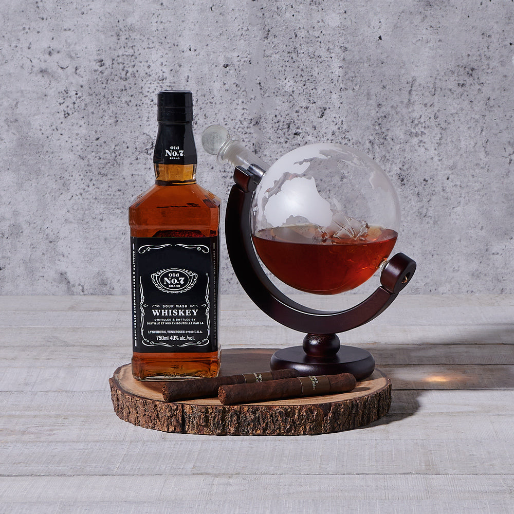 World Globe Decanter Liquor Box – how the gift is presented