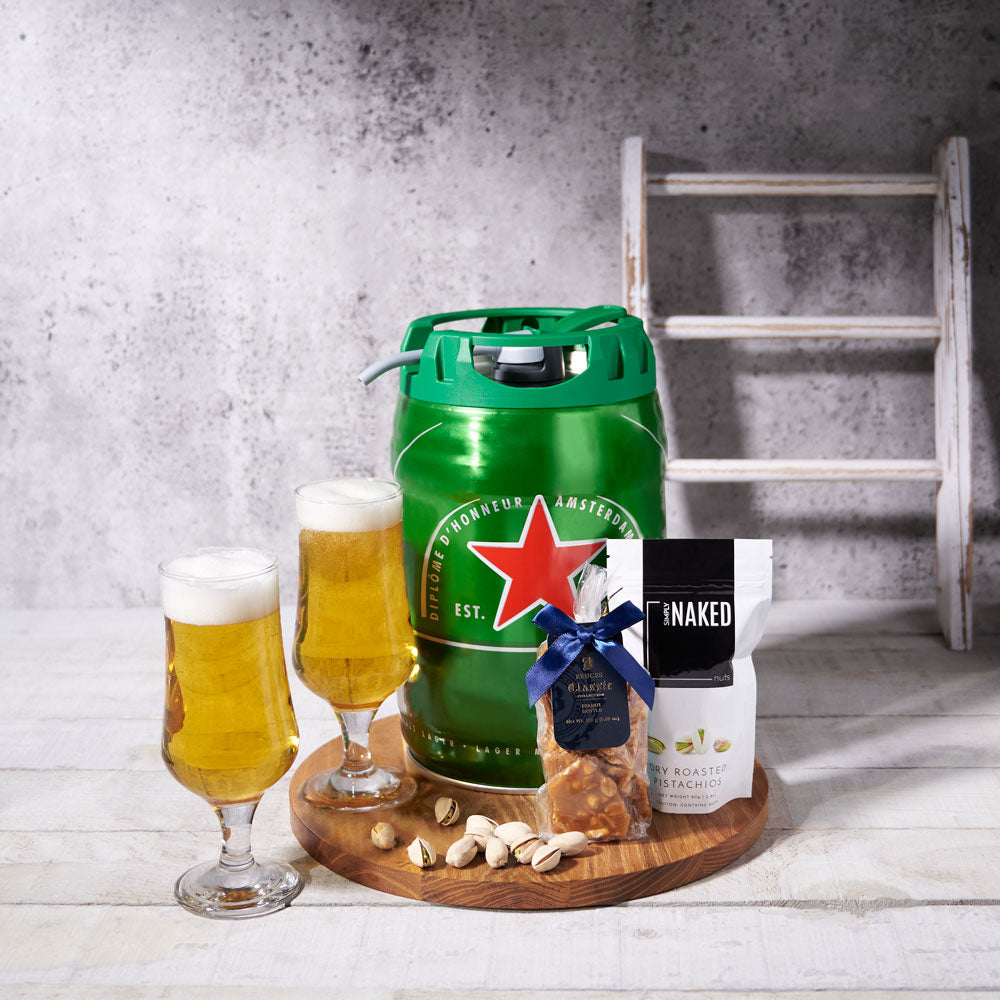 Beer Keg Gift Set with Board – how the gift is presented