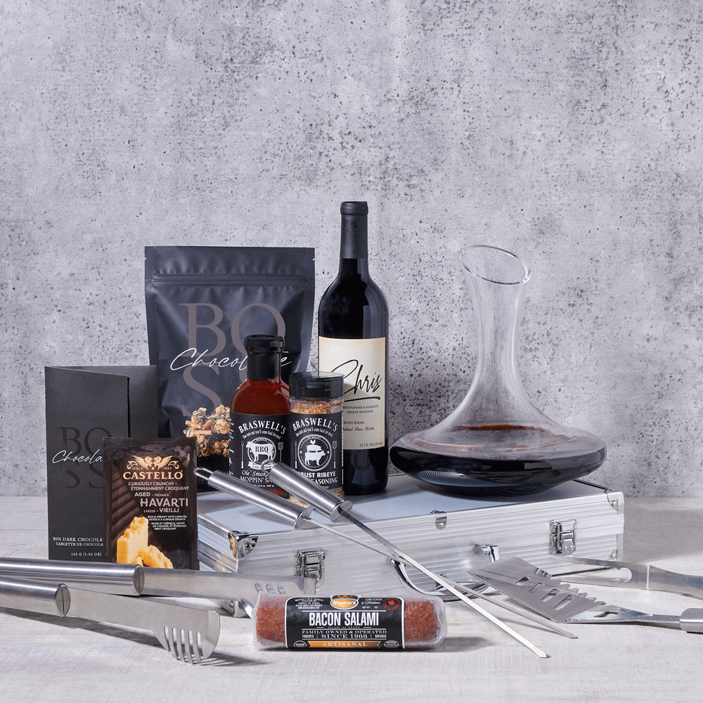 Wine Gift Basket with Dark Chocolate, Caramel Popcorn, and Grill Tools – how the gift is presented