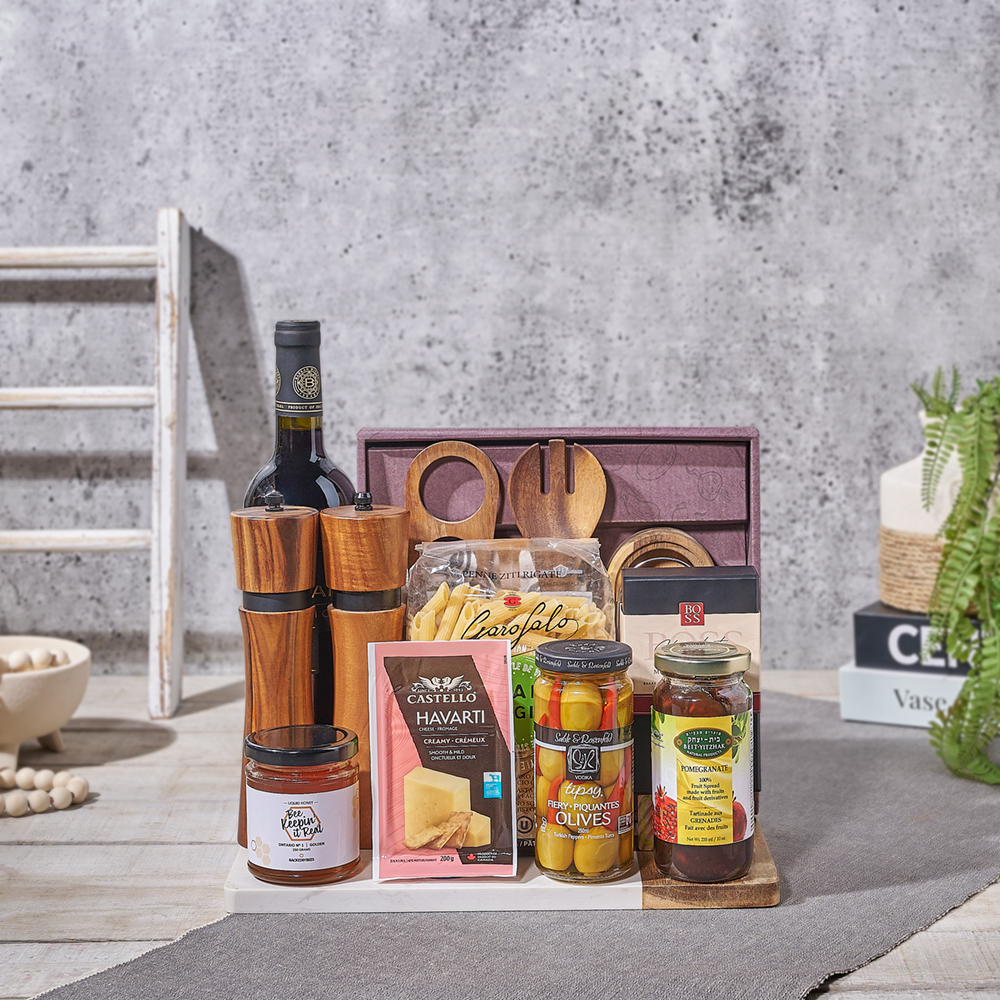 Kosher Wine and Kitchen Gift Basket – how the gift is presented