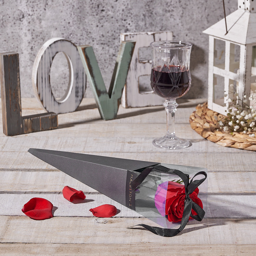 Single Red Rose in Protective Box – how the gift is presented
