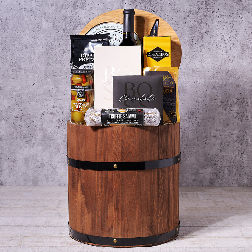 Wooden Barrel Wine and Treat Basket – how the gift is presented