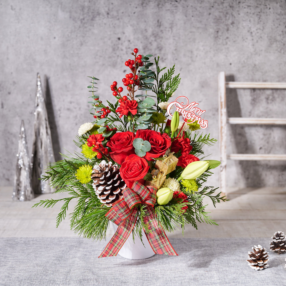 Holiday Floral Arrangement with Roses – how the gift is presented