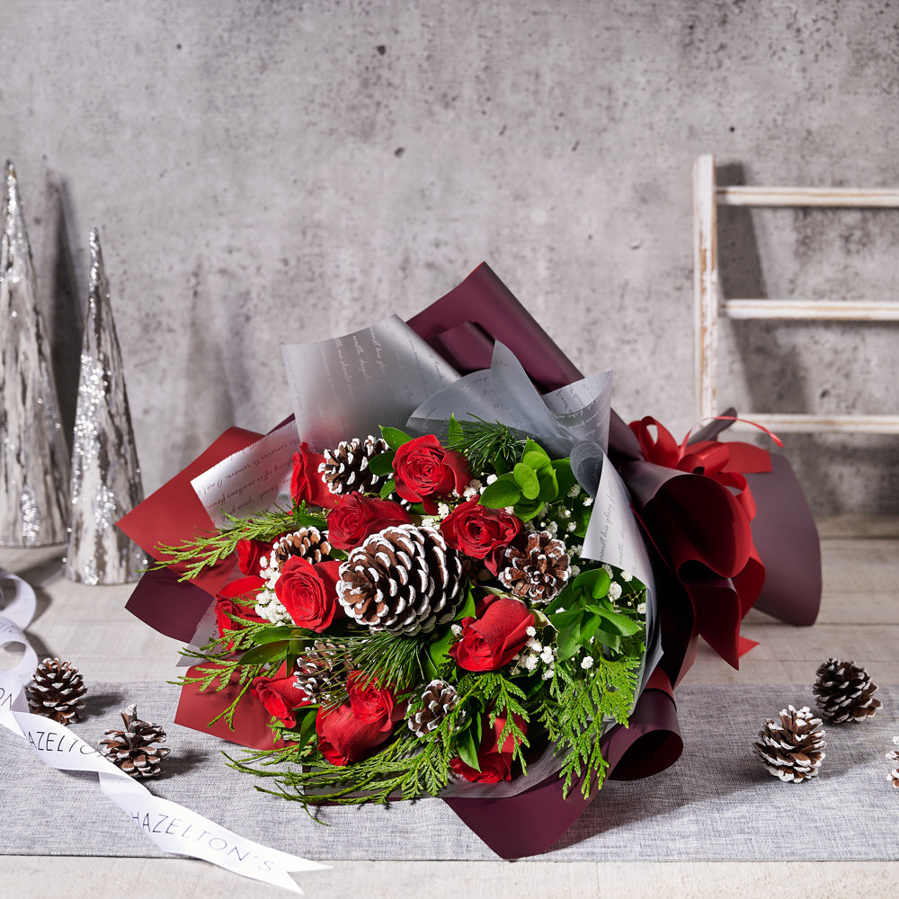 Frosted Flowers Christmas Bouquet, USA – how the gift is presented