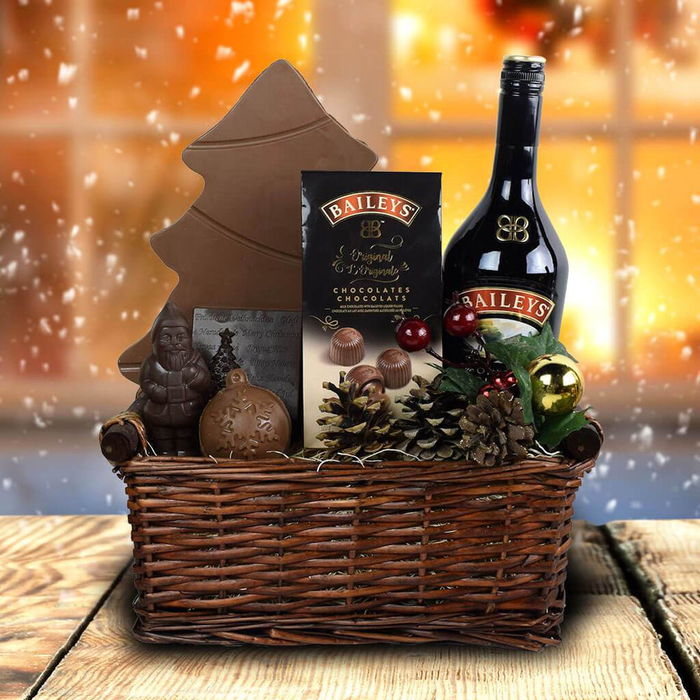 Santa's Wicker Liquor Basket – how the gift is presented