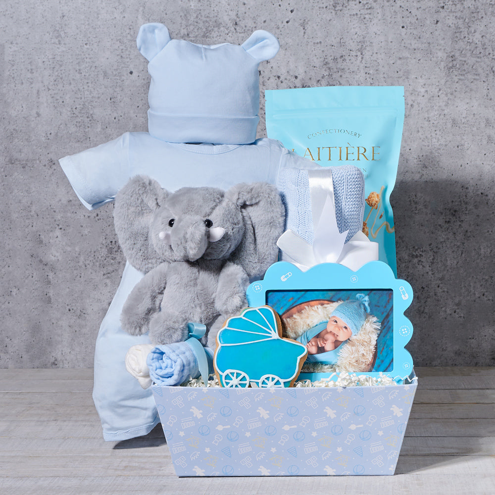 Blue Baby Boy Snack Basket – how the gift is presented