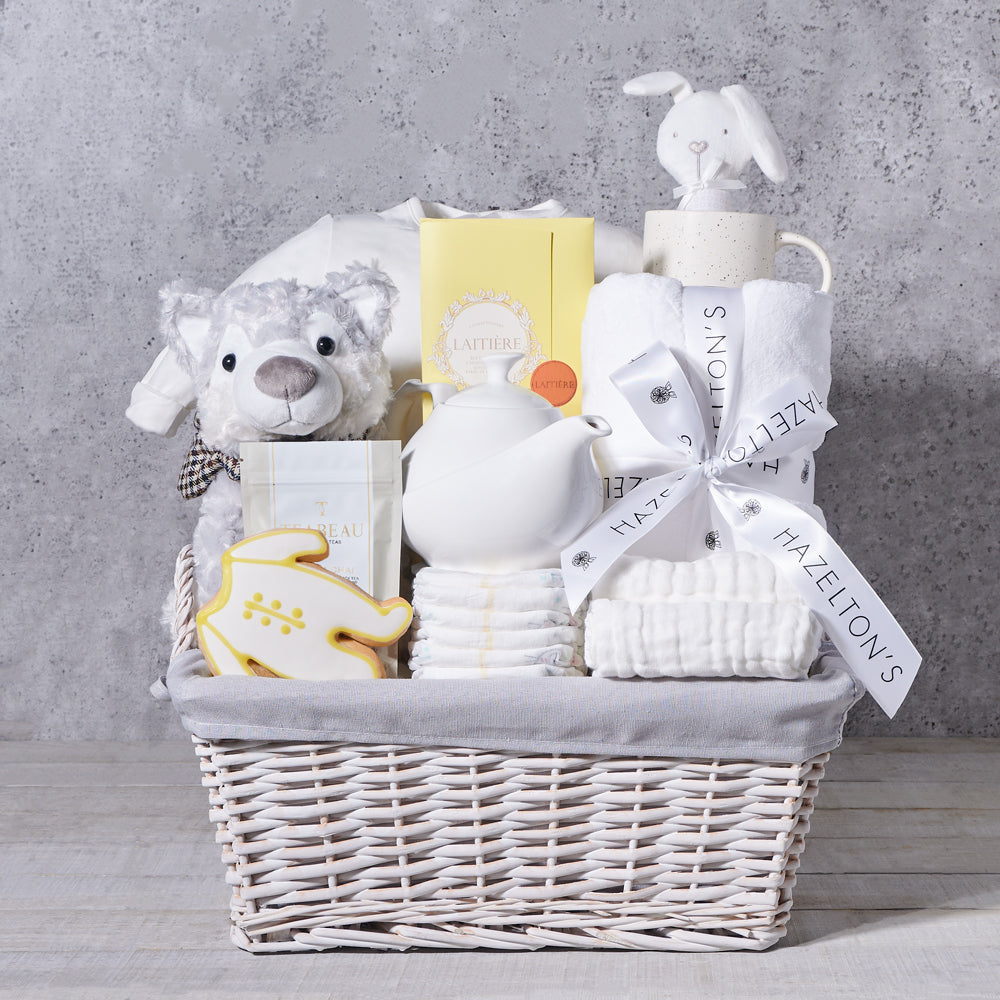 Baby Wicker Basket with Onesie – how the gift is presented