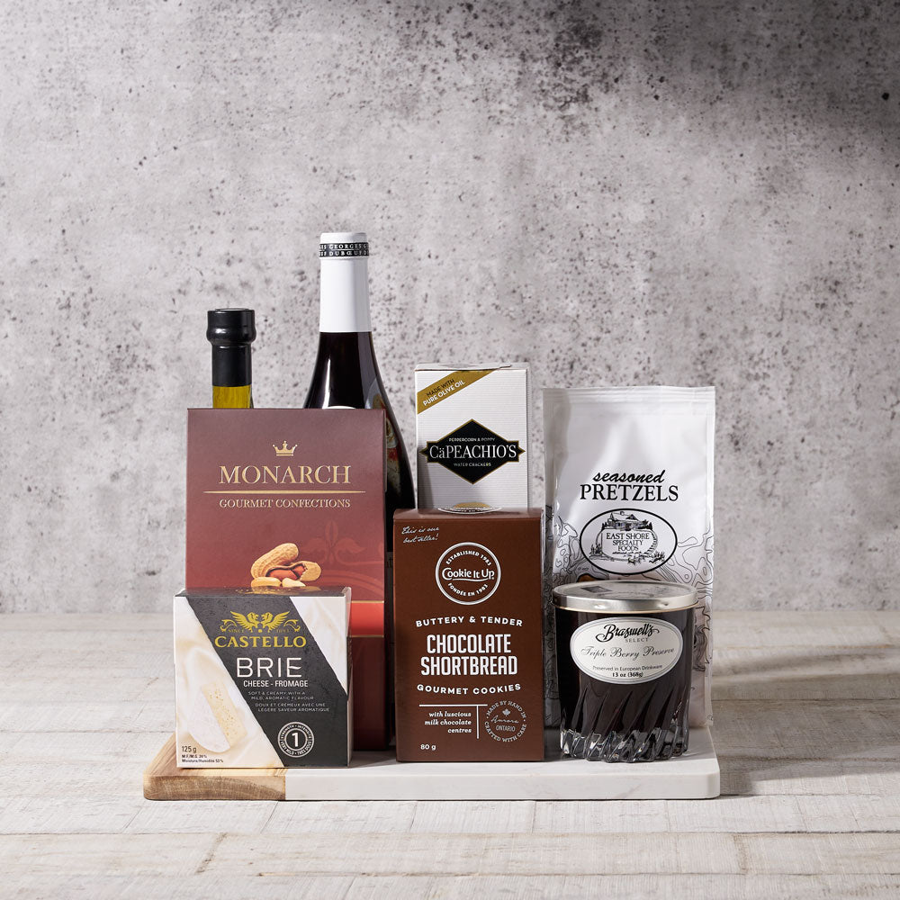 Wine and Marble Cutting Board Basket – how the gift is presented