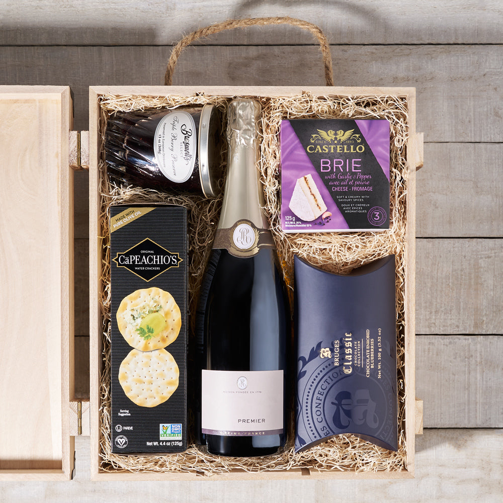 Cheese and Crackers with Sparkling Wine – how the gift is presented