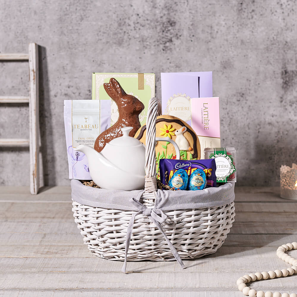 Easter Ceramic Tea Pot Basket – how the gift is presented