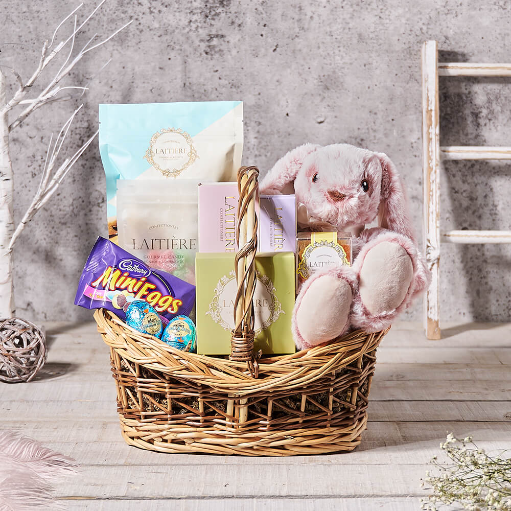 Easter Assorted Sweets Gift Basket – how the gift is presented