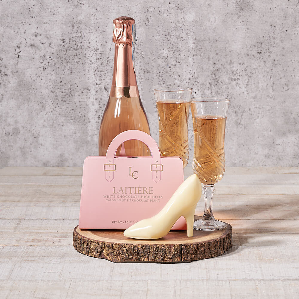 Sparkling Wine and Elegant Chocolate Gift – how the gift is presented